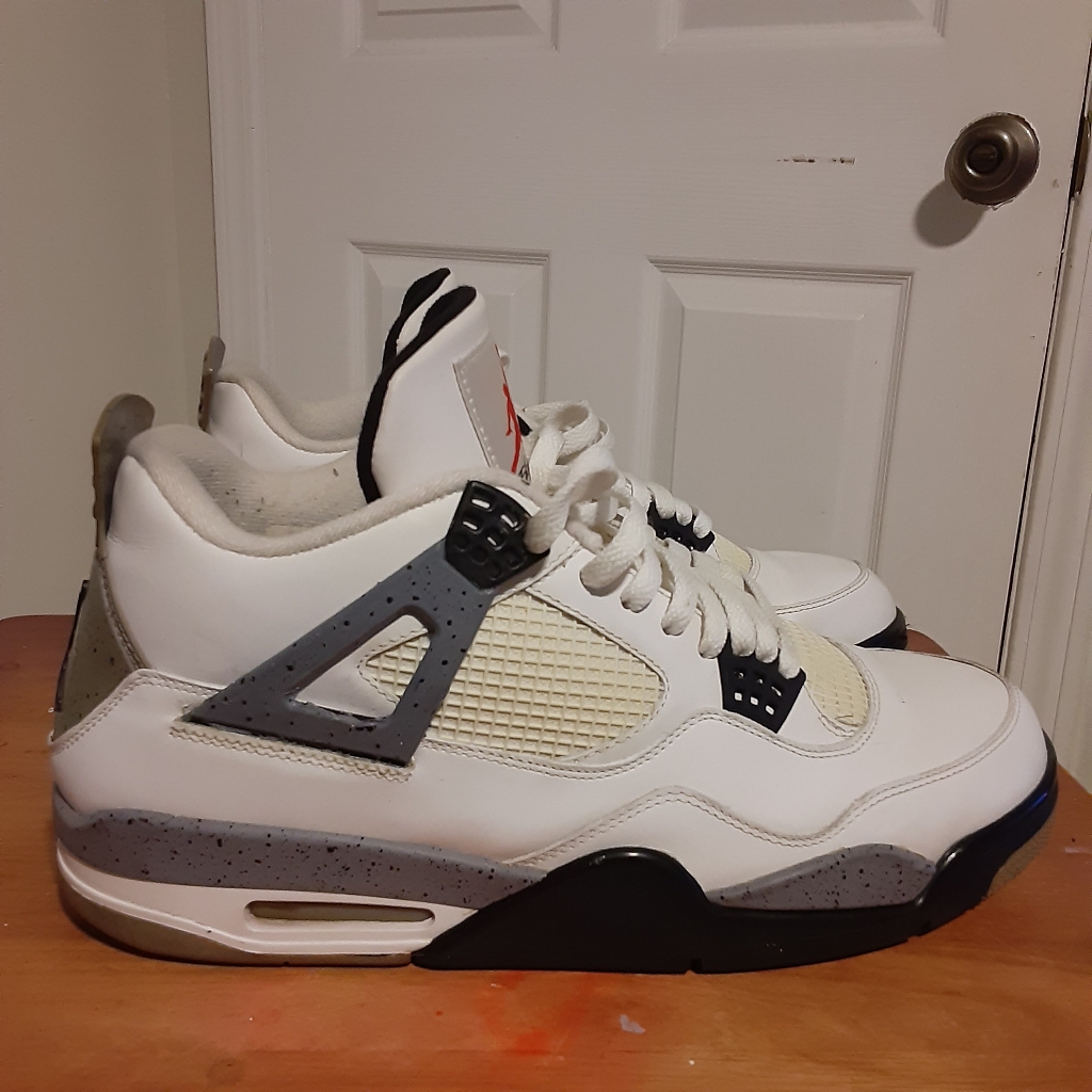 Jordan 4 White Cement
